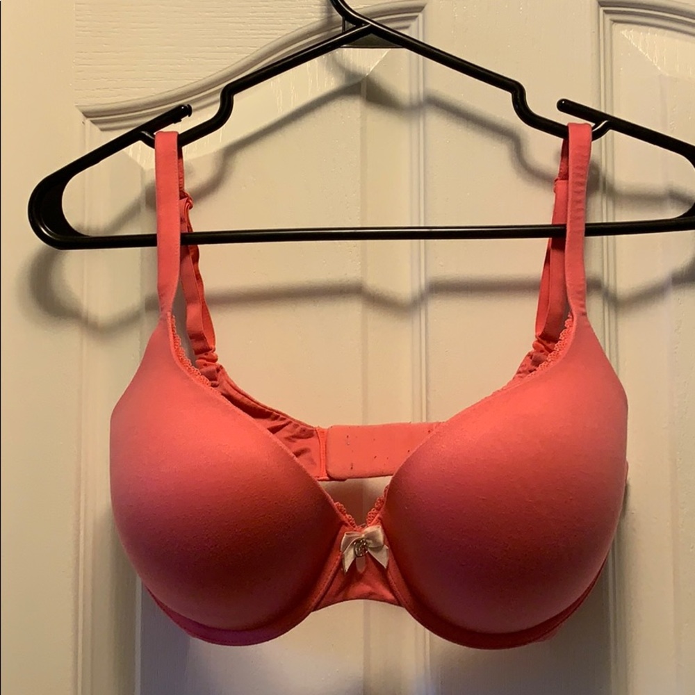 3/$65 Body By Victoria Perfect Shape Bra